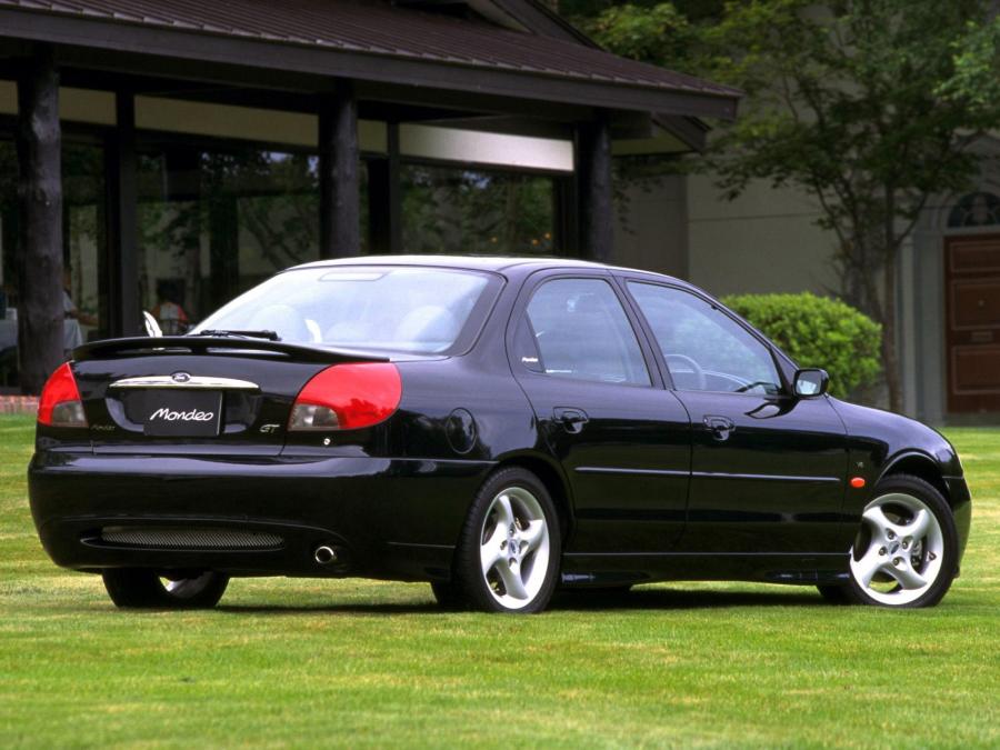  Ford Mondeo Sedan 1996 года  (JP) (фото 2 из 6)